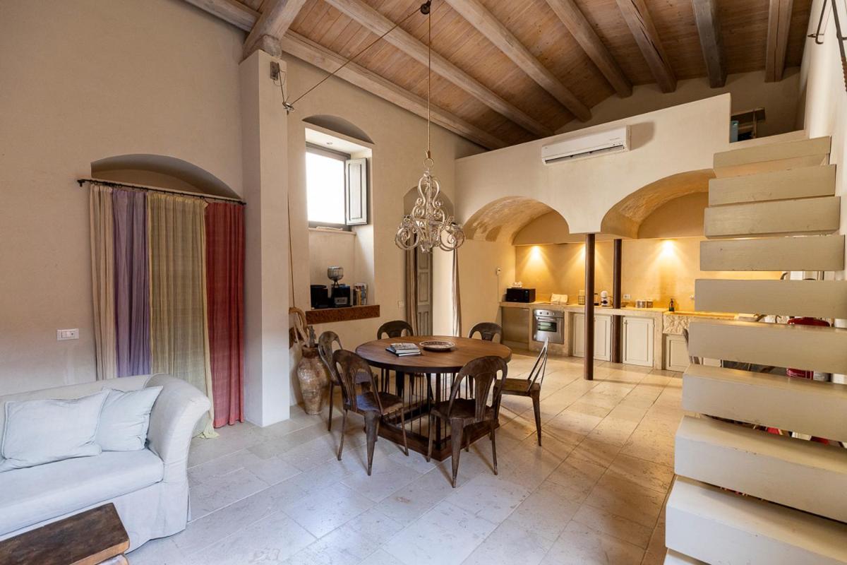 Dammuso Neas Noto Apartment Bagian luar foto