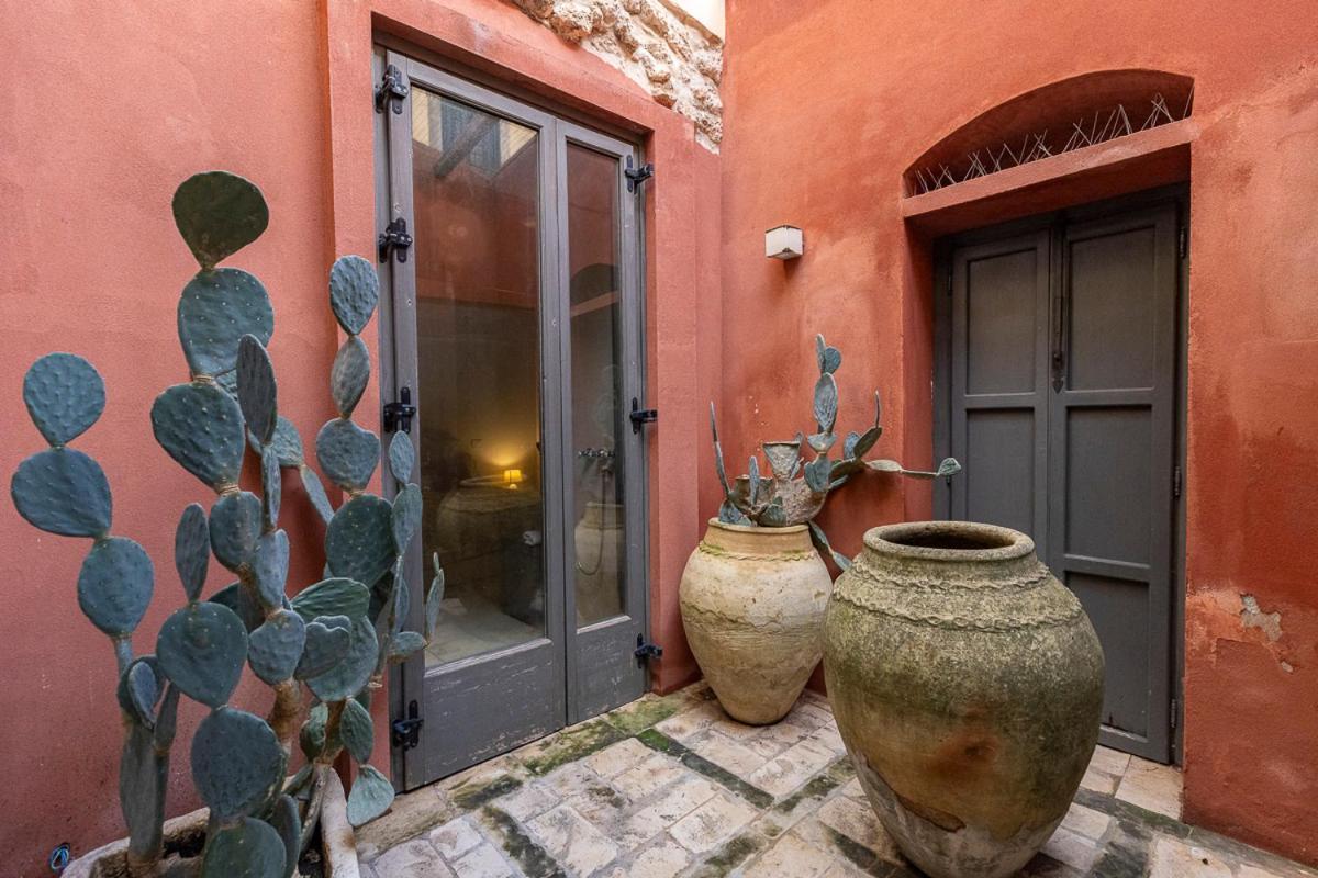 Dammuso Neas Noto Apartment Bagian luar foto